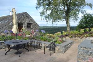 Sunken seating area